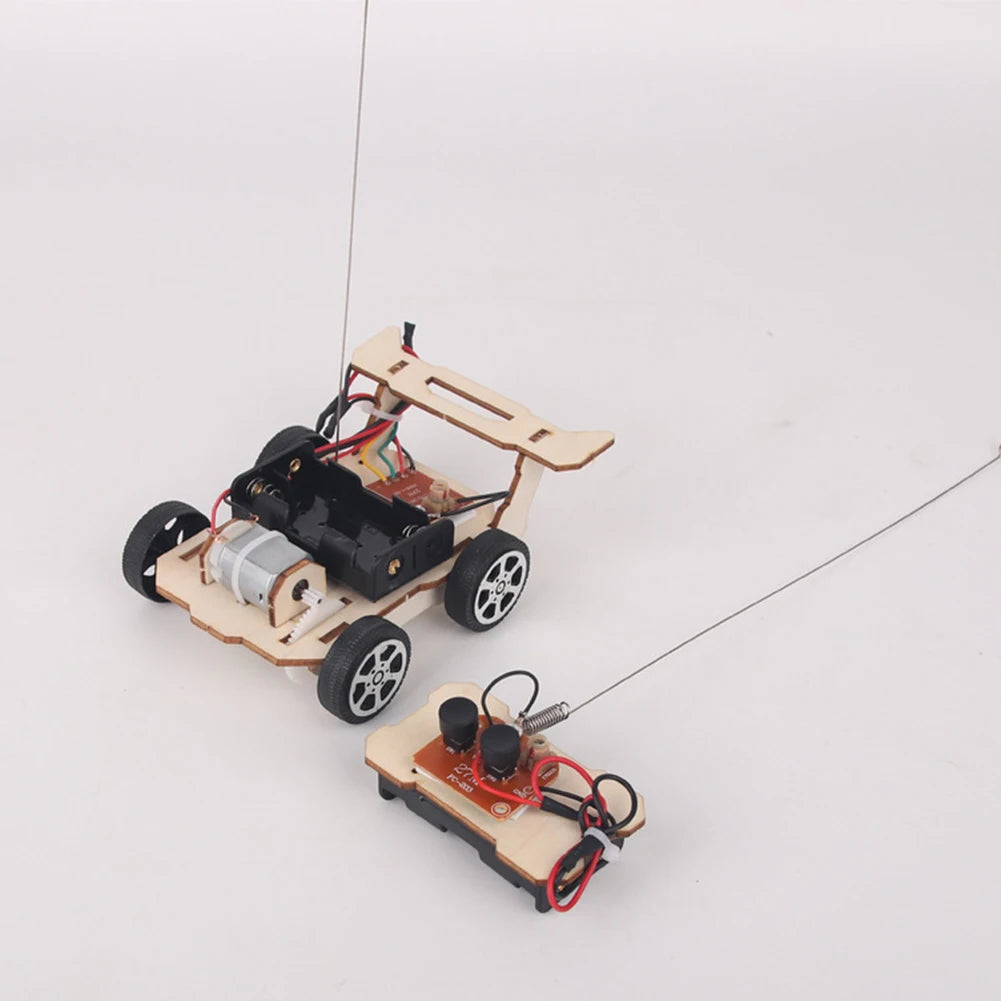 DIY Wooden Remote Control Car Model Assembly RC Toys Science Experiment Kits Exercise Thinking STEM Educational Toy Gift for Kid