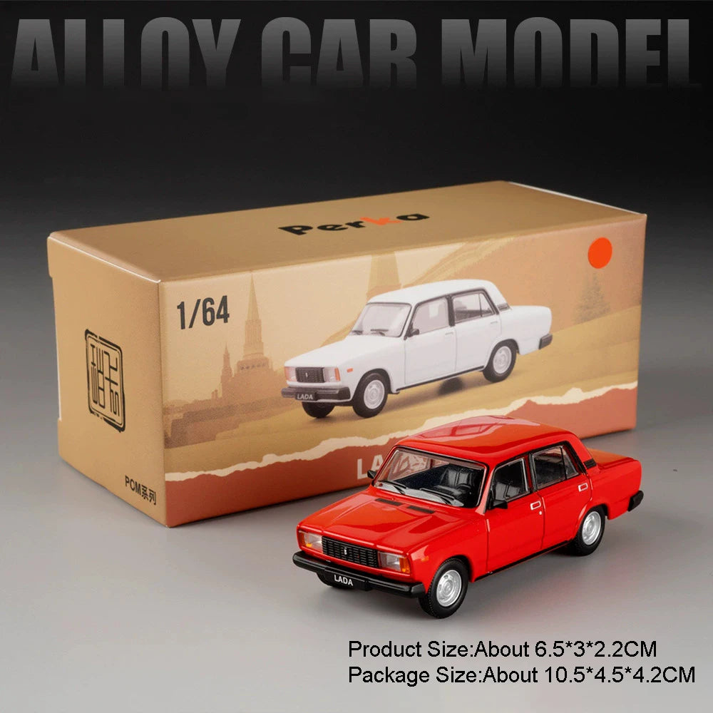 Mini Scale 1:64 LADA 2105 2101 GAZ-12 ZIM Car Model Toy Alloy Diecast Vintage Classic Sedan Models Toys Boys Collect Ornaments