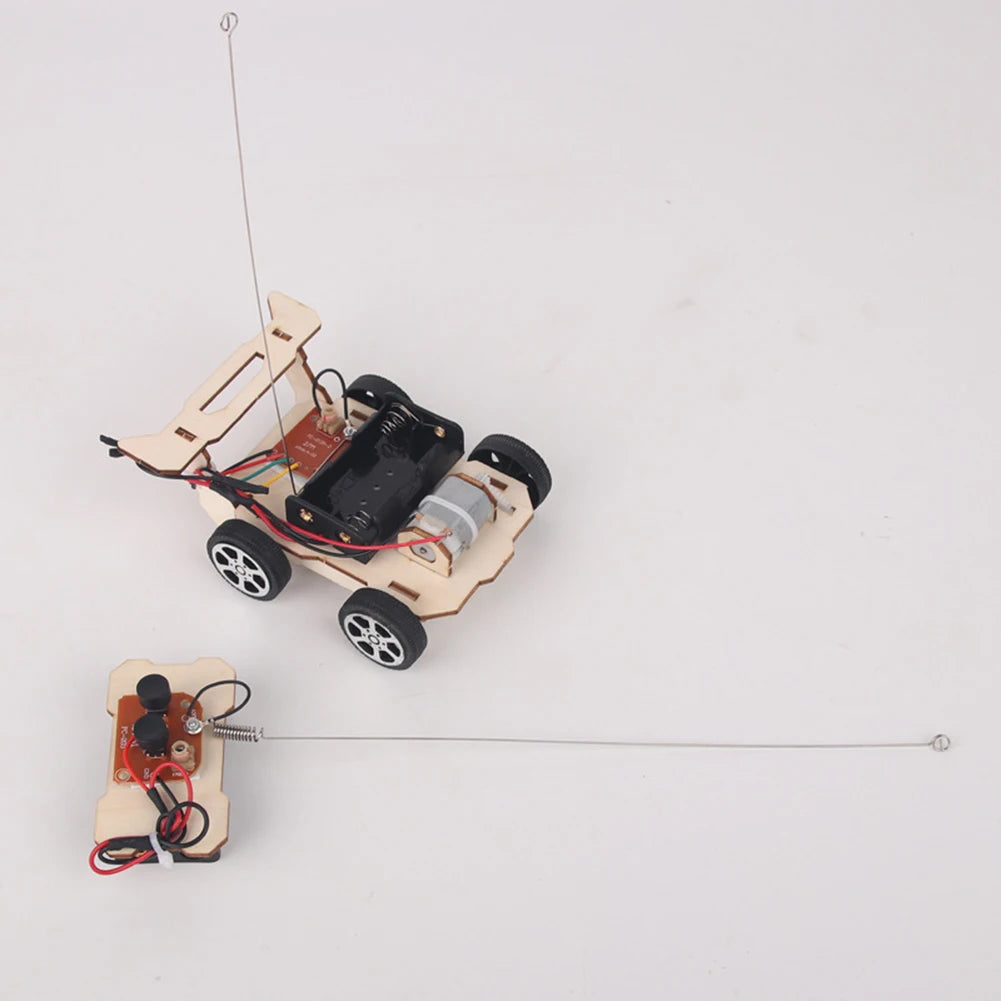 DIY Wooden Remote Control Car Model Assembly RC Toys Science Experiment Kits Exercise Thinking STEM Educational Toy Gift for Kid