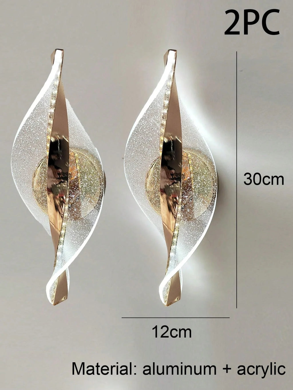 Nowoczesna lampa ścienna LED w kolorze :          -złotym.                    -czarnym                      -akryl                               idealny do korytarza, sypialni, salonu, lampek nocnych, dekoracji ściennych
 items